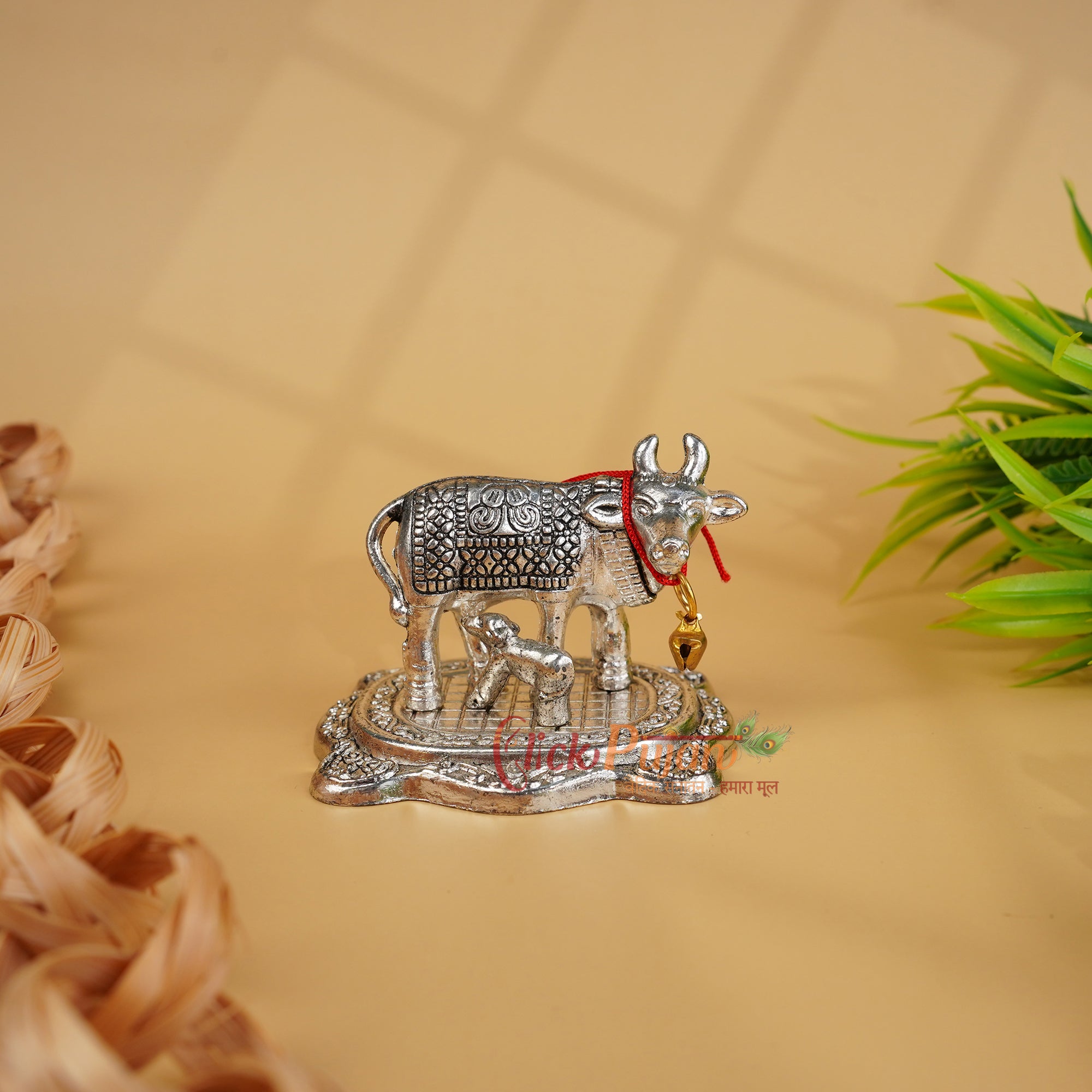Hariaura Silver Metal Kamdhenu Cow with Calf Idol for Home Temple | Sacred Vastu Cow Statue | Prosperity, Wealth & Positive Energy | Spiritual Pooja Decor & Auspicious Gift